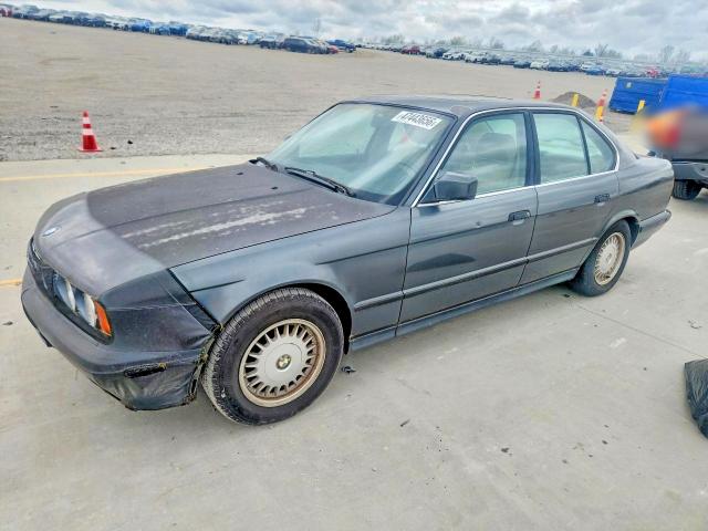 WBAHC2308KBE21554