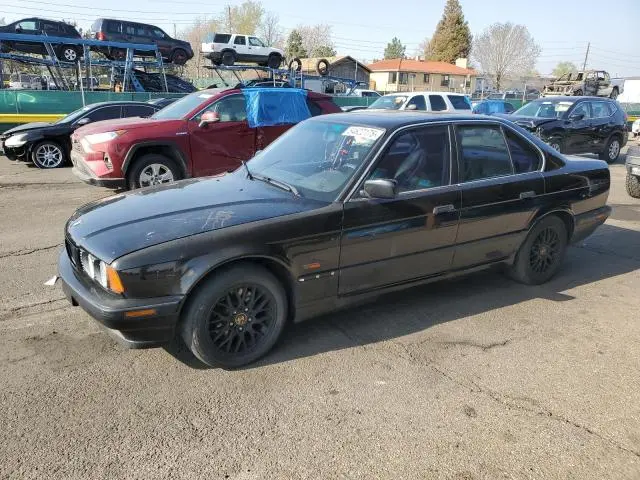 WBAHE6320SGF33559