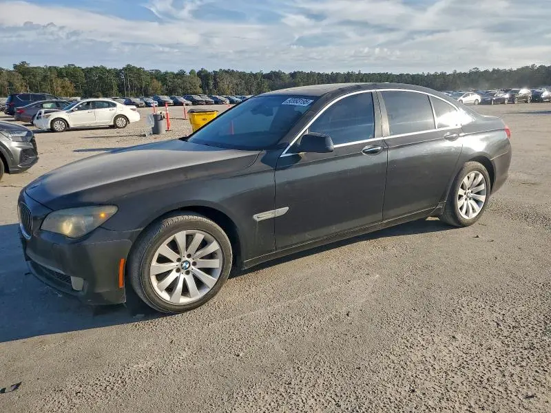 WBAKA8C50BCY36417