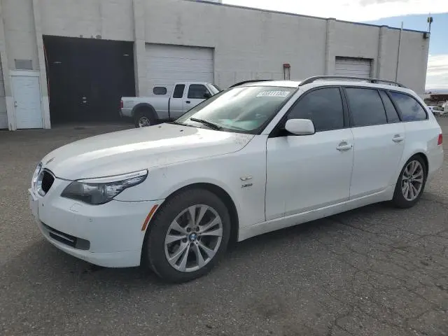 WBAPT735X9CX02616