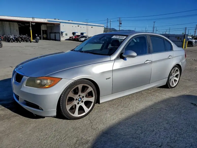 WBAVB33556KR79145