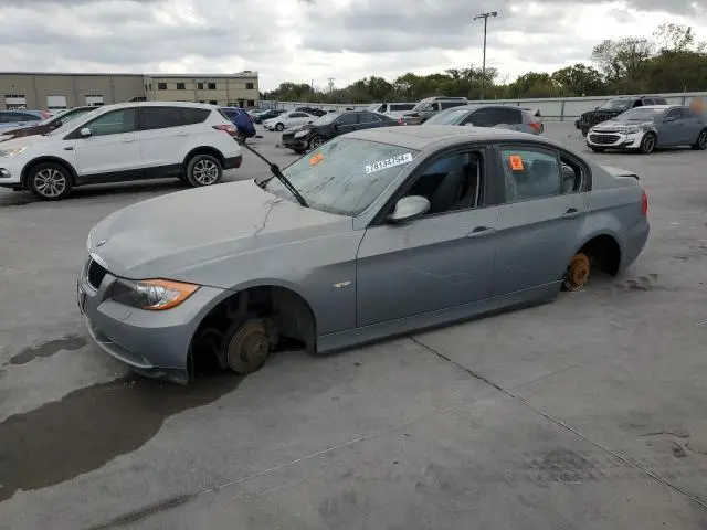 WBAVC93558K037454
