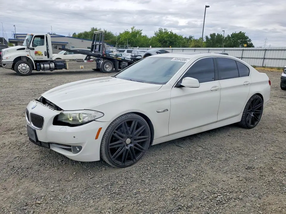 WBAXG5C55CDW24594