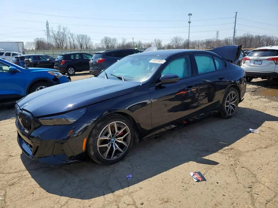 WBY33FK05RCR45170
