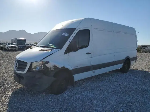 WD3PE8DB3FP124946