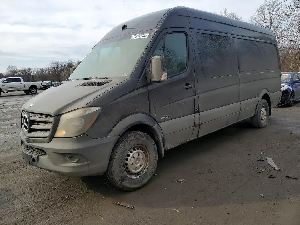 WD3PE8DC5FP143782