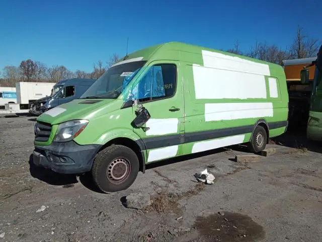WD3PE8DD8GP181811
