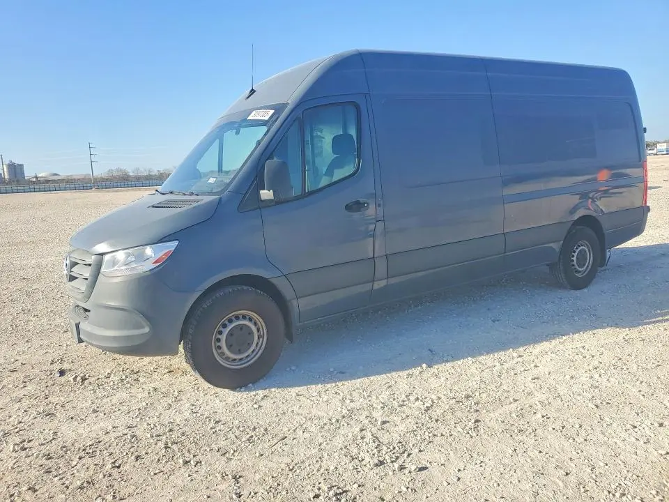 WD4PF1CDXKP129834