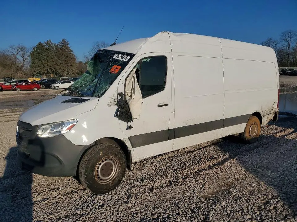 WD4PF1ED7KT008781