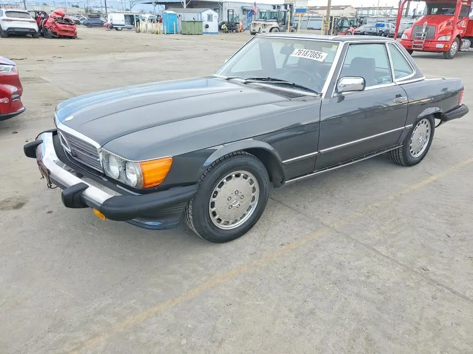 WDBBA48D8JA090061