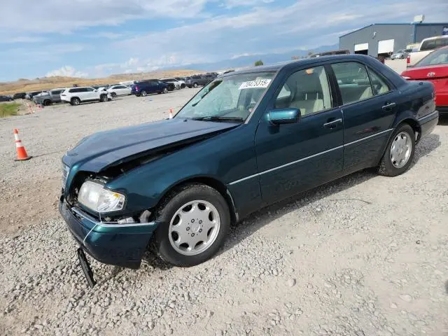 WDBHA28E5SF171109