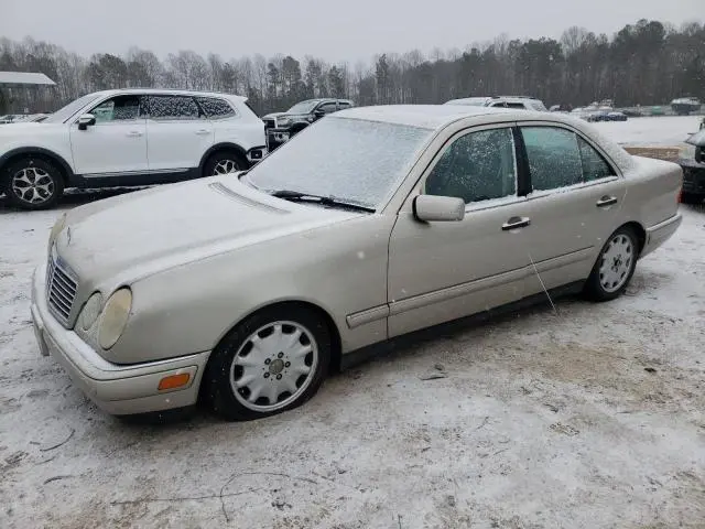 WDBJF65H1XA925233