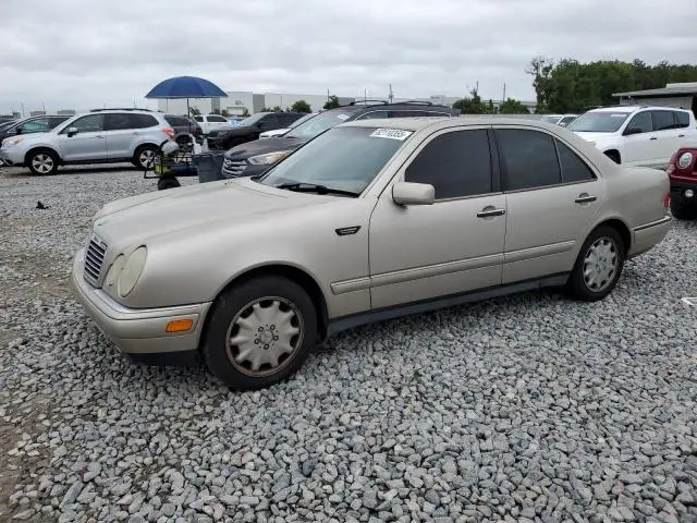 WDBJF65H2XA789971