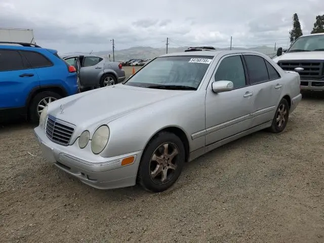 WDBJF65J22B461018