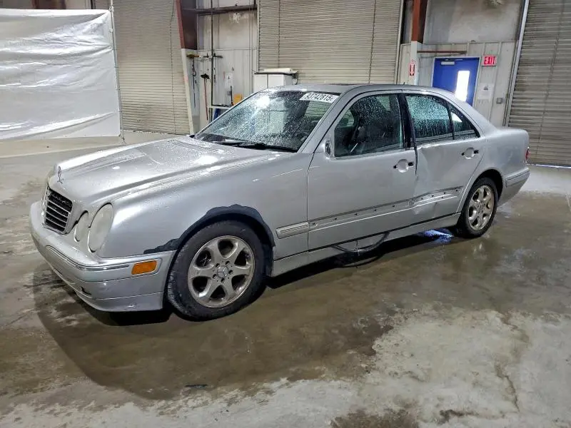 WDBJF65J7YB147535