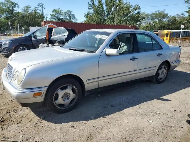 WDBJF70H1XA731167