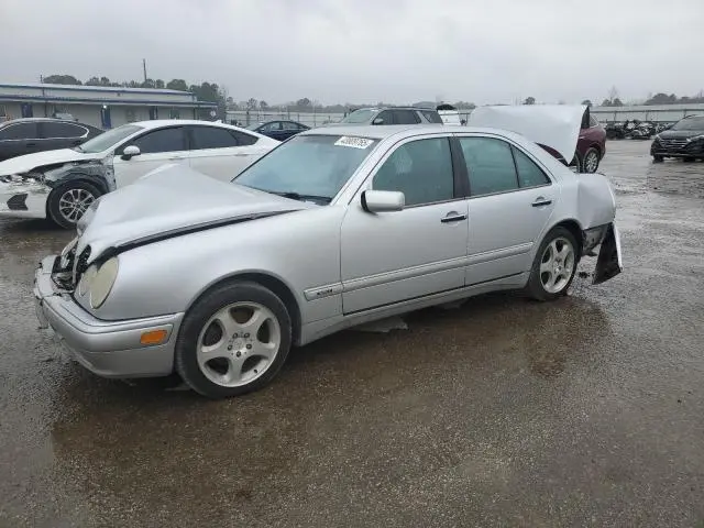 WDBJF70H7XA773312