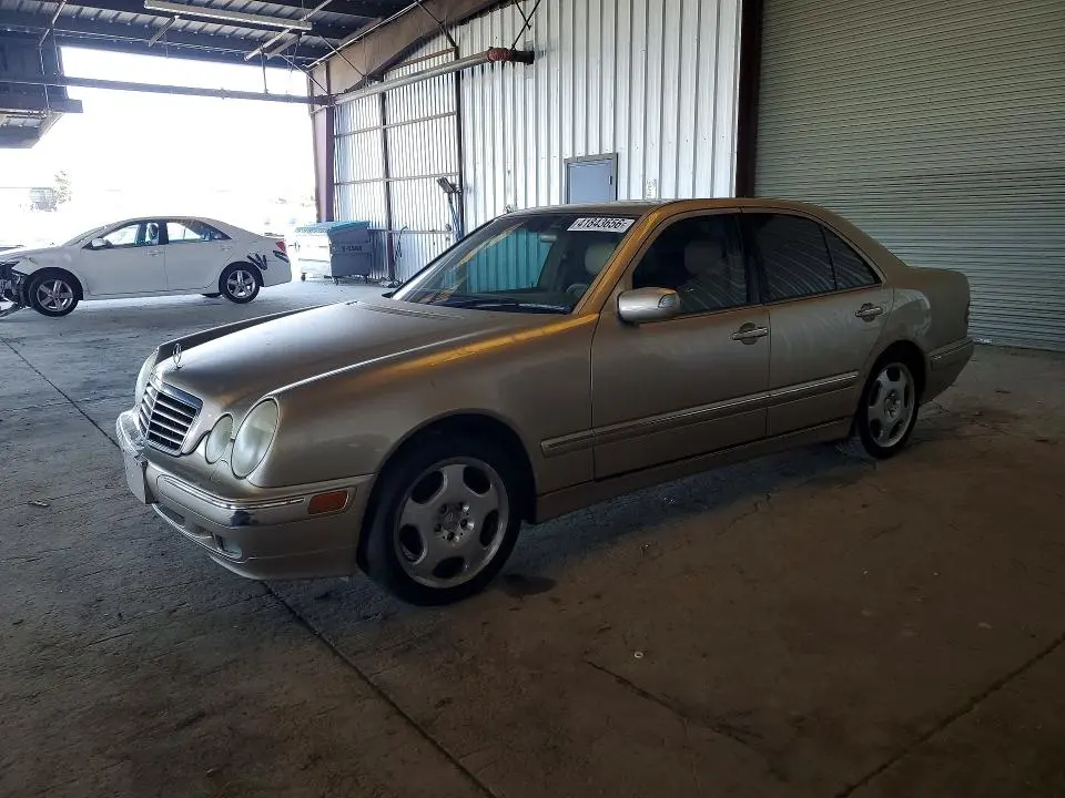 WDBJF70J11B190898