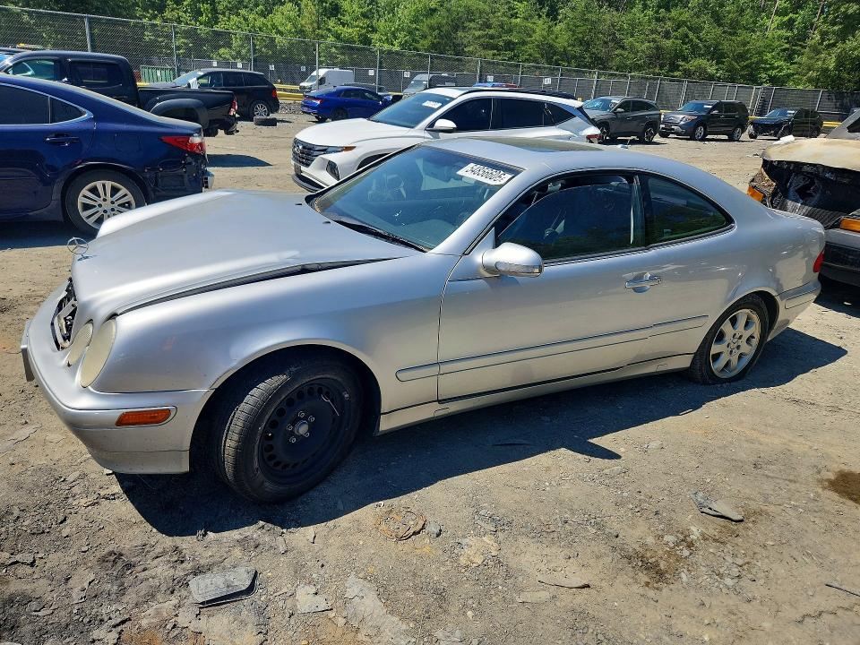 WDBLJ65G72F198822