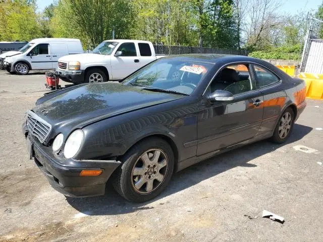WDBLJ65G82T119692