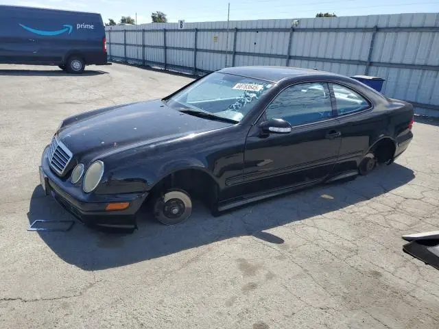 WDBLJ70GX2T103913
