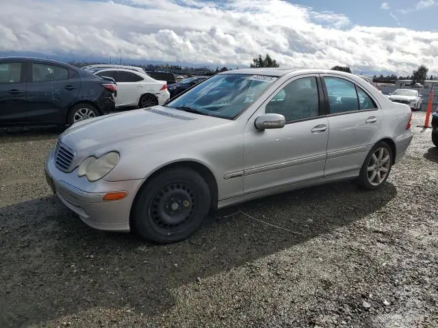 WDBRF40J23F381503