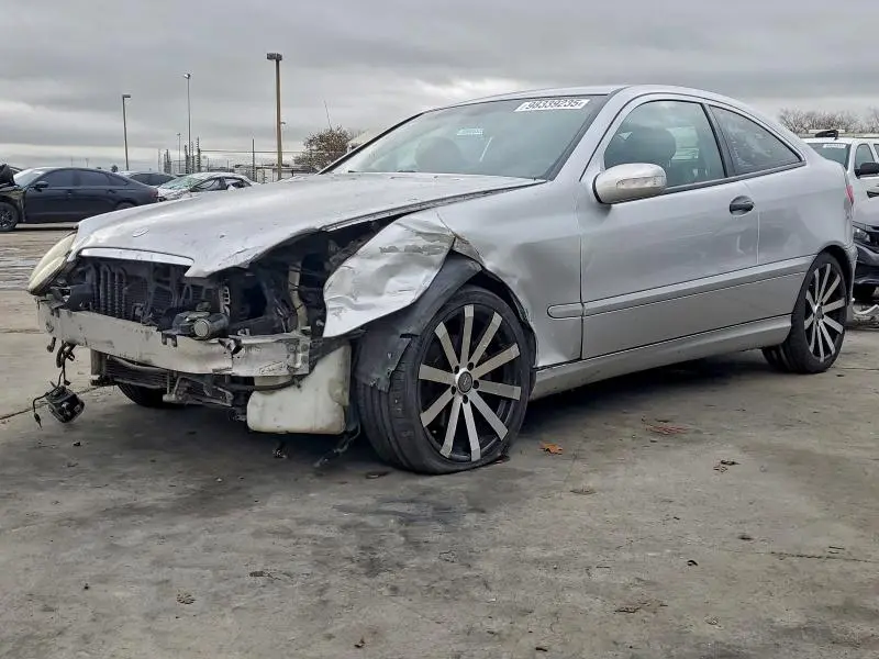 WDBRN64J93A438818