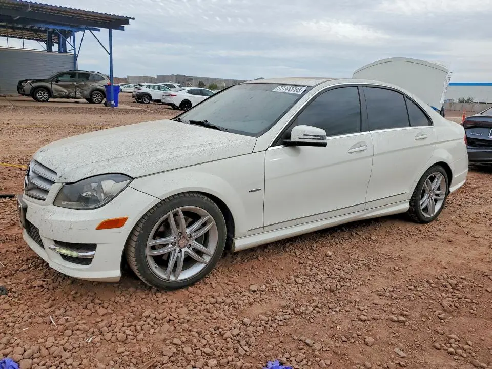 WDDGF4HB2CA613106