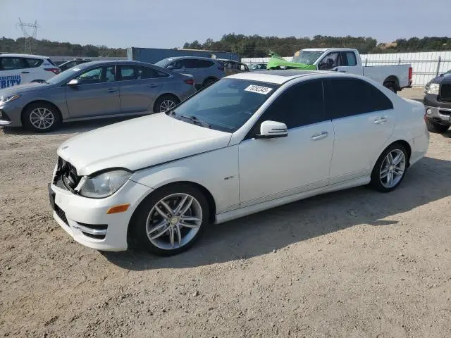 WDDGF4HB2CR232504