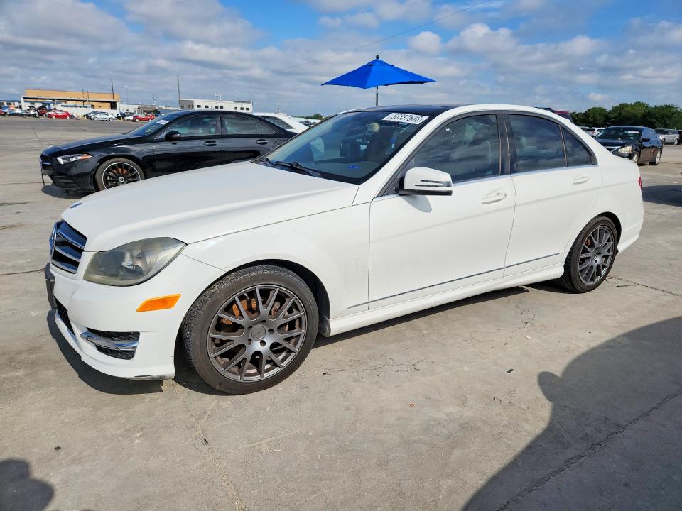 WDDGF4HB2EG210985