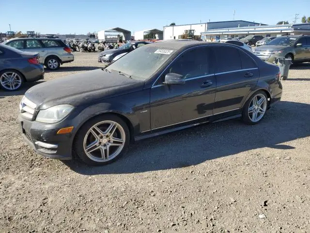 WDDGF4HB4CR219608