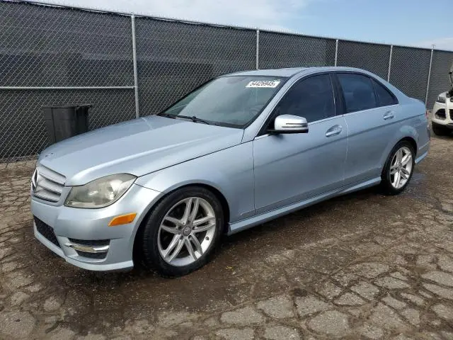 WDDGF4HB4DR255090