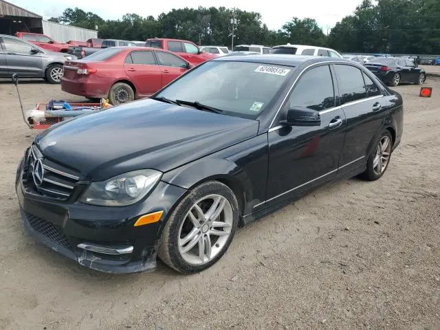 WDDGF4HB5DR290608