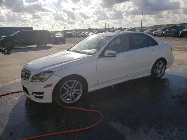 WDDGF4HB6DR294148