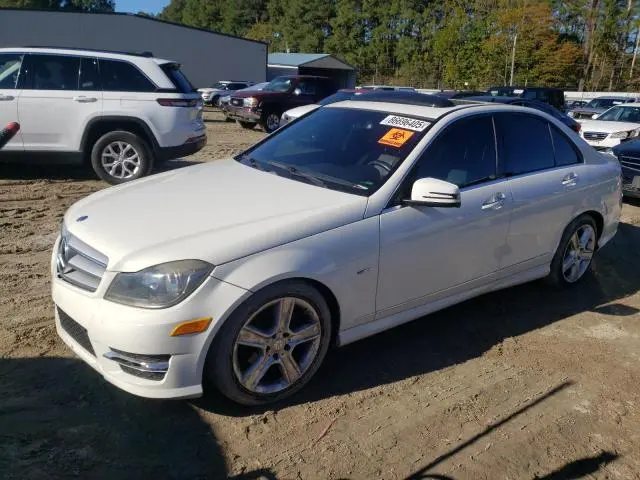 WDDGF4HB7CR221336