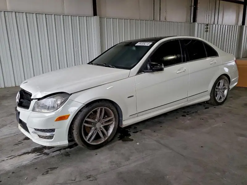 WDDGF4HB7CR230764