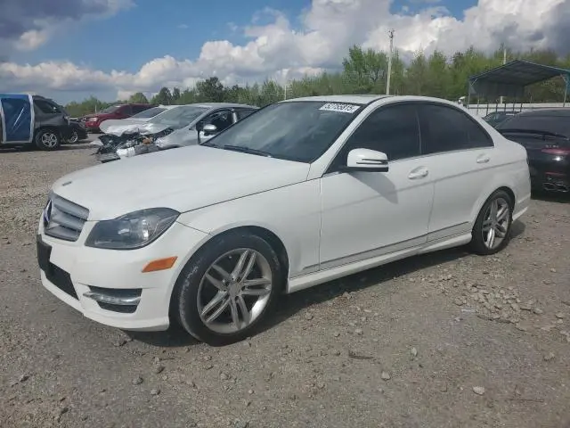 WDDGF4HB7DR266472