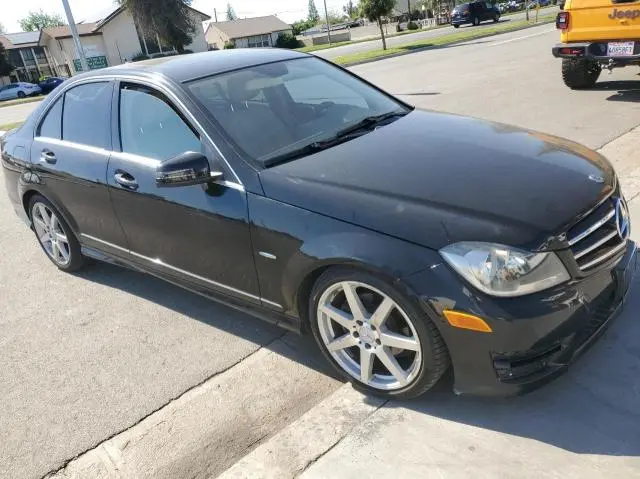 WDDGF4HB8CR215271