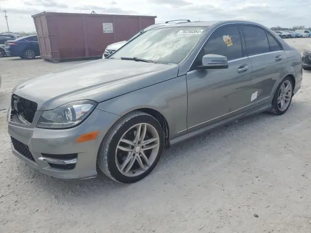WDDGF4HB8EA935607