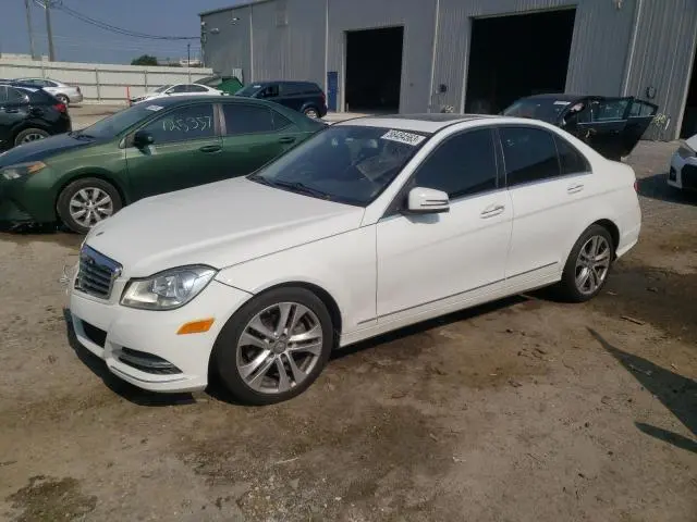 WDDGF4HB9DR272855