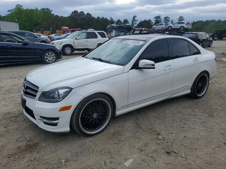 WDDGF4HB9EA939889