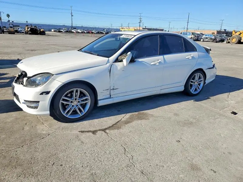 WDDGF4HB9EA944882
