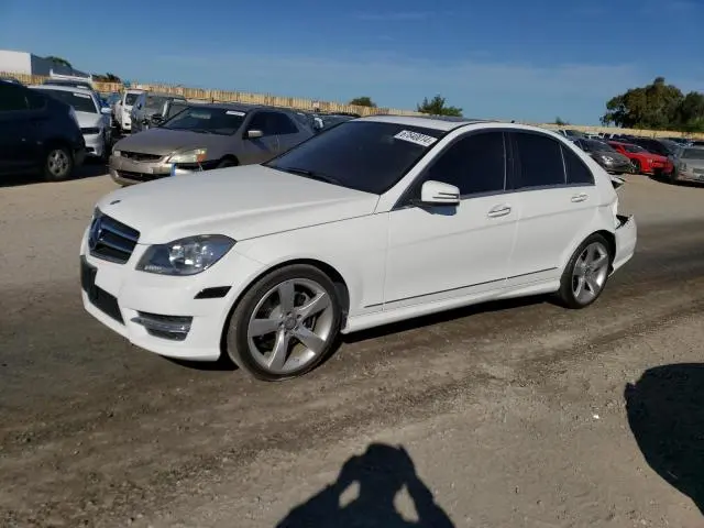 WDDGF5HB4EA942494