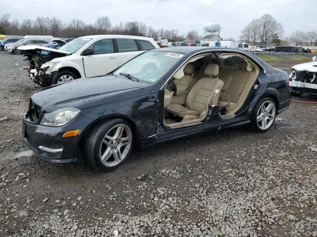 WDDGF8AB0DR275628