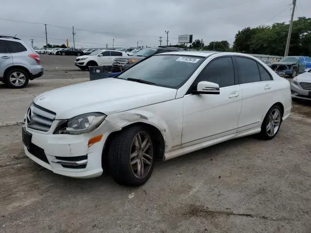 WDDGF8AB4DG104389