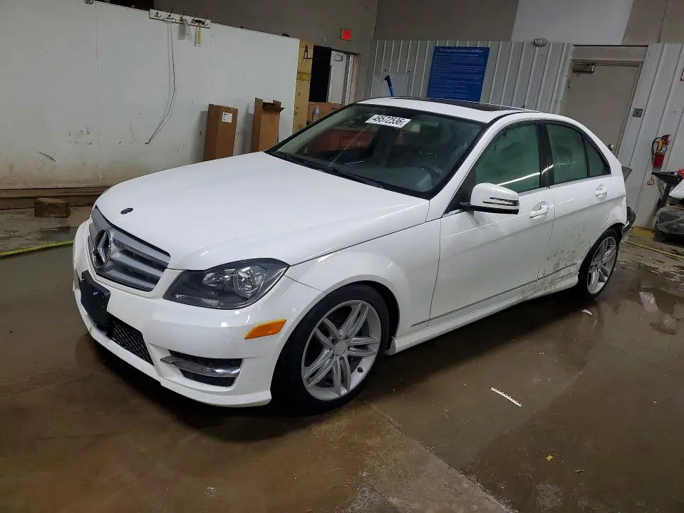 WDDGF8AB5DR290996
