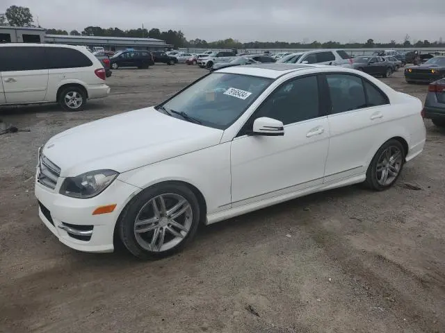 WDDGF8AB6DR299870