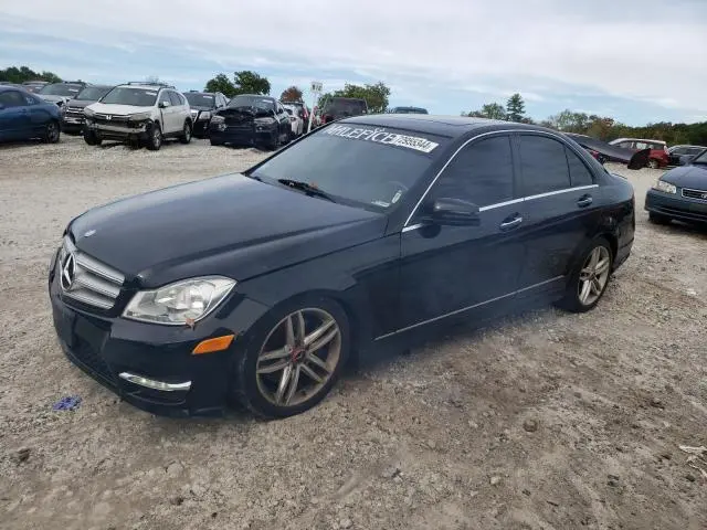 WDDGF8AB8DG054516