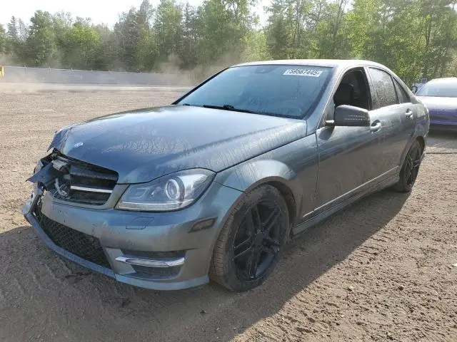 WDDGF8BB7CA609715