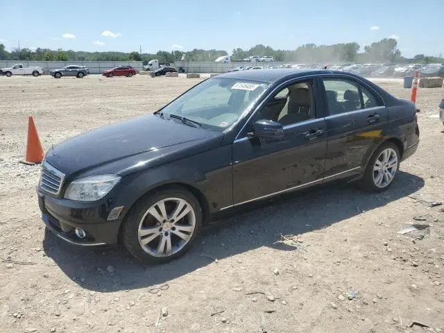 WDDGF8BB8AR117564